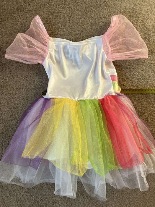 Tęczowa sukieneczka na 4-6 lat