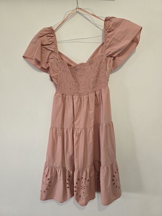 Vestido rosa Zara