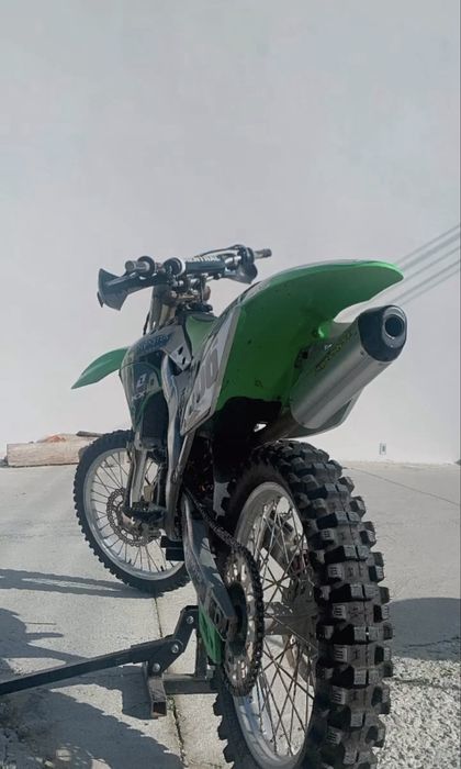 Kawaski kxf 250.