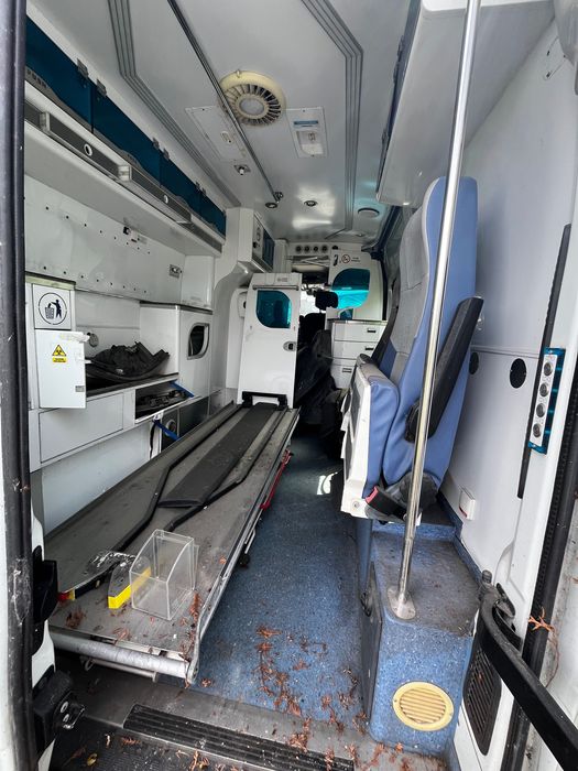 Renault Master 2015 rok pij 2,3 diesel 120 KW uszkodzony. Silnik sprawny