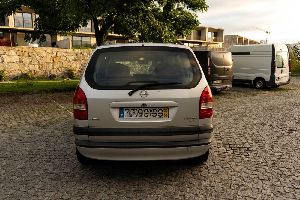 Opel Zafira 2000