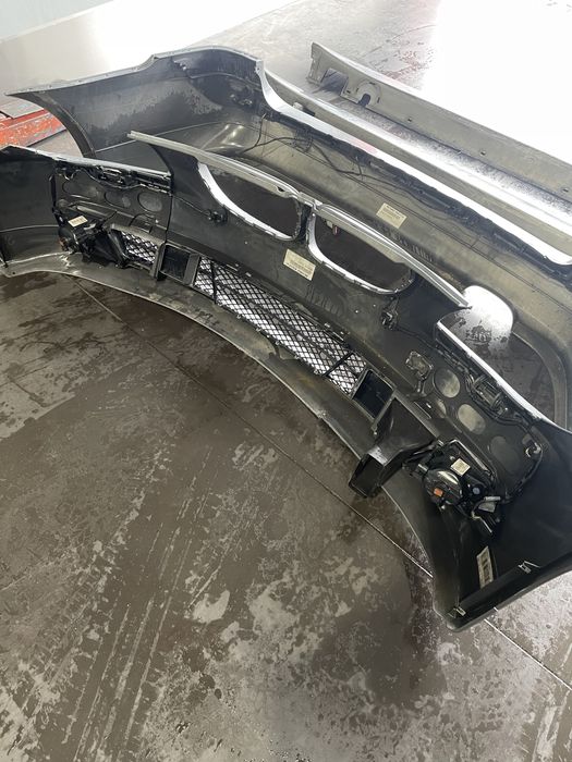 Para-choques Frente e Tras BMW 520