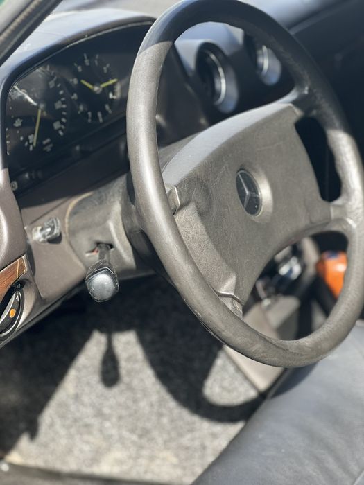 Продаж мерседес 123 автомат.Обмін ціна 2000