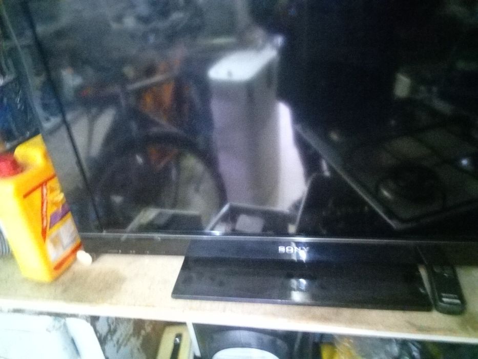 Vendo 2 plasmas  1 Sony outro Samsung  estado novo 75€