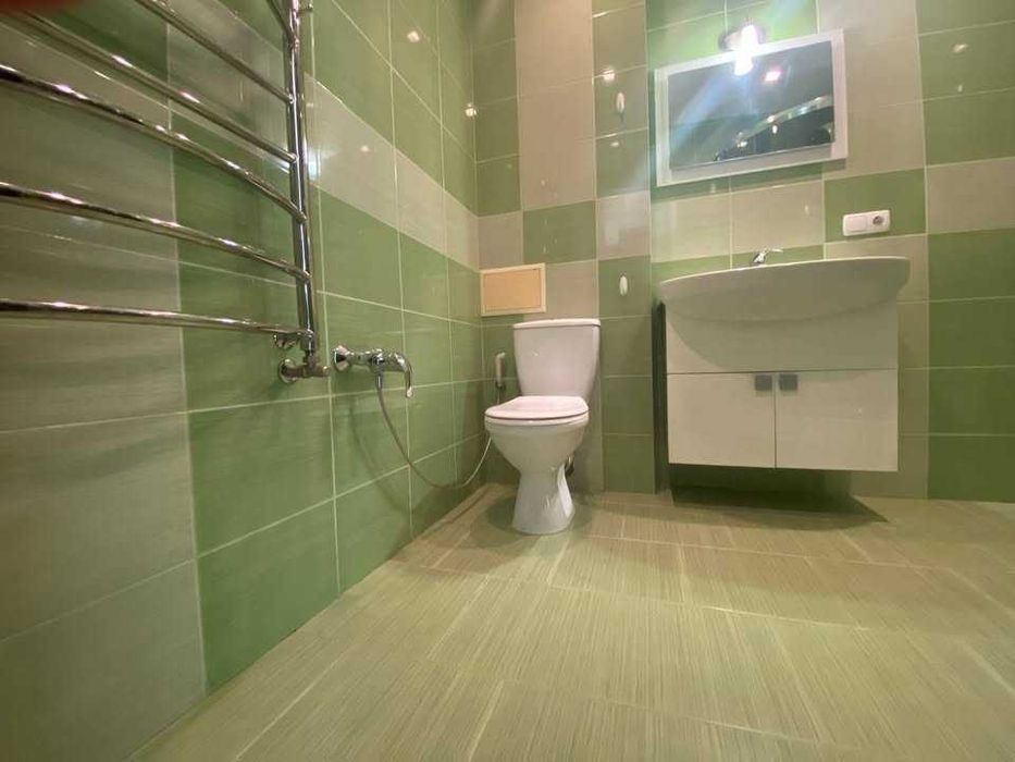 Двухкомнатная Таирова. Тополевая. ТЦ Вузовский. Кирпичный дом