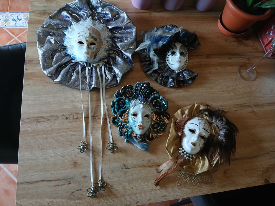4 mascaras para pendurar, decoração