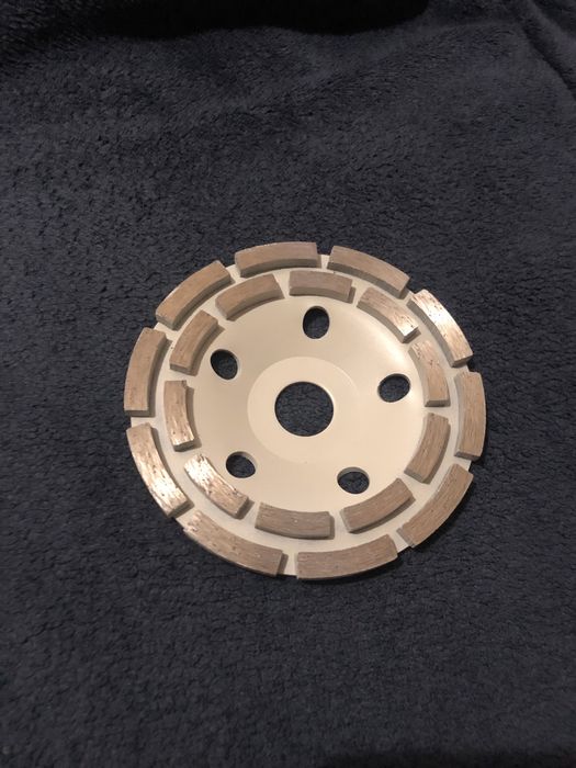 Алмазний диск для шліфування бетону 125 мм