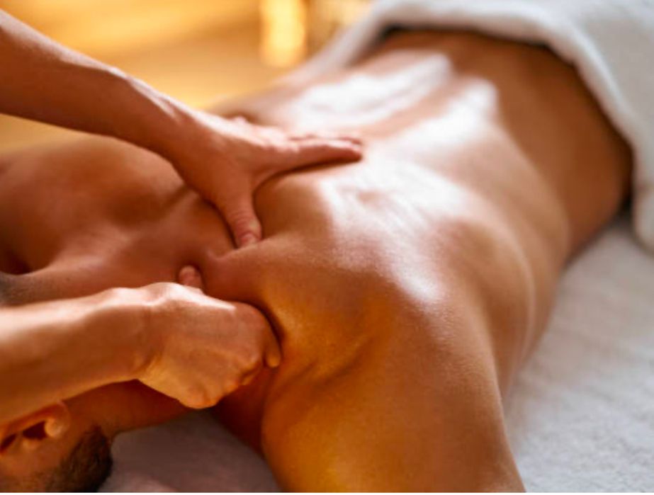 Профессиональный, лечебный массаж