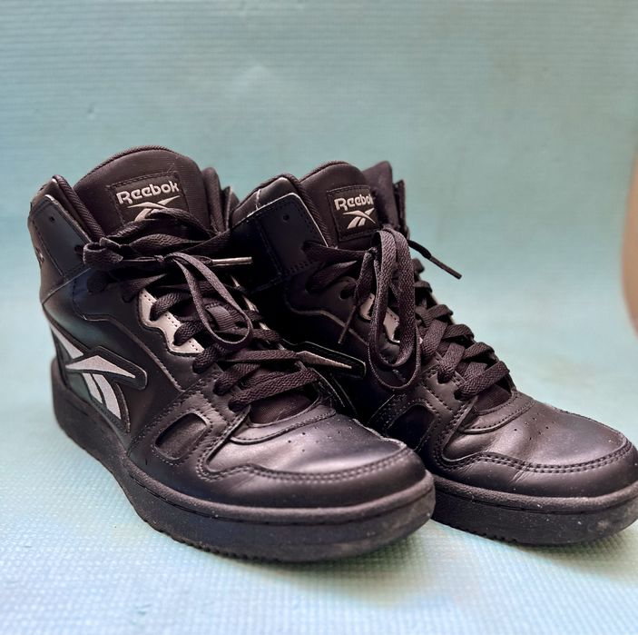 Jesienne buty skorzane wysokie Reebok Classic 40 rozmiar