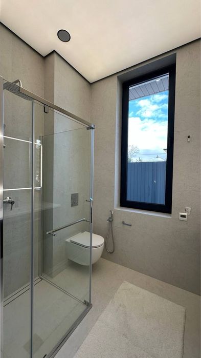 Одноповерховий будинок з новим ремонтом у Гореничах, газ, АВТОНОМНИЙ