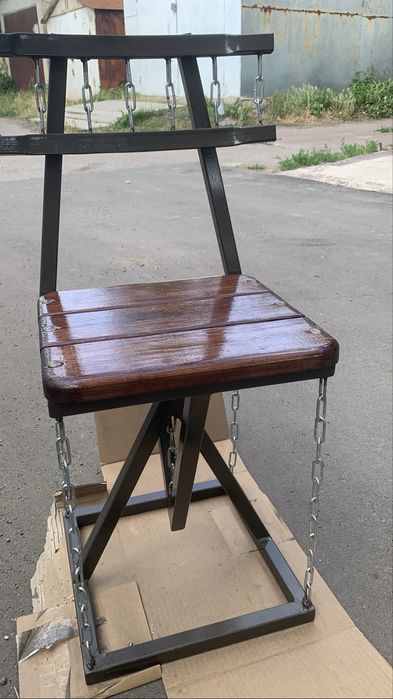 Ливитирующий стульчик.         .