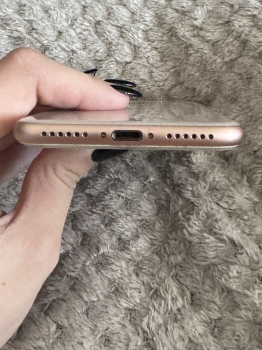 Iphone 8 na części