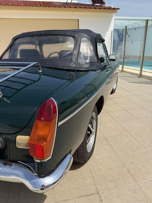 MG MGB477689445635205124