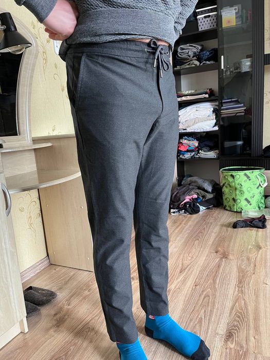Стрейчеві штани Reserved Slim Cropped