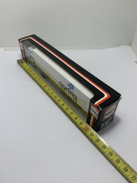 Volvo da Herpa escala 1/87