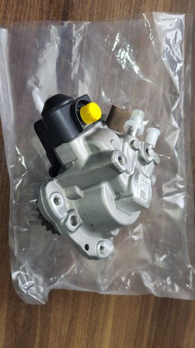 ТНВД CRAFTER 2.0 Паливний насос Крафтер man tge vw crafter 04B130755K