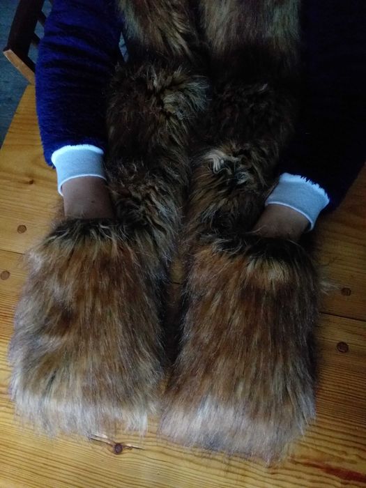 Теплая, меховая шапка, искусственный мех, под лисицу, р 56-57.