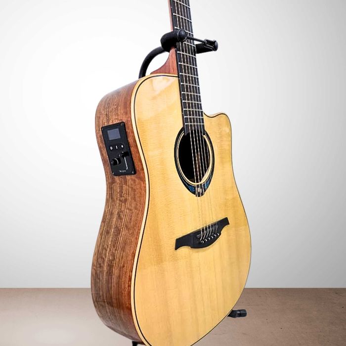 Guitarra LAG Tramontane HyVibe 20 DCE