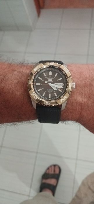 Часы Seiko 5 SNZJ03J1 Automatic Sports. Оригинал.