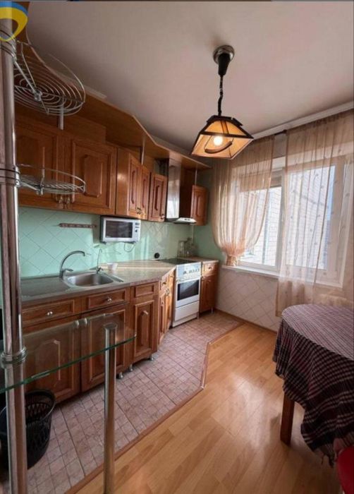 Продам 4-х комн. квартиру в центре Таирова ул. Глушко/Королева (237-647)