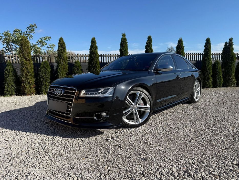 Audi S8