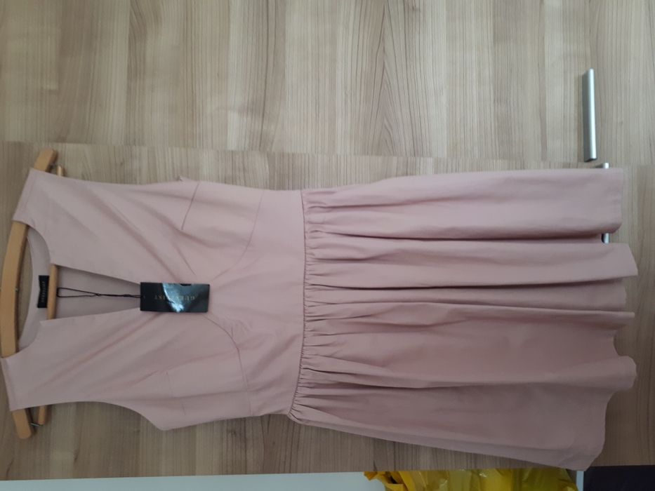 Sukienka Papaya 36 NOWA