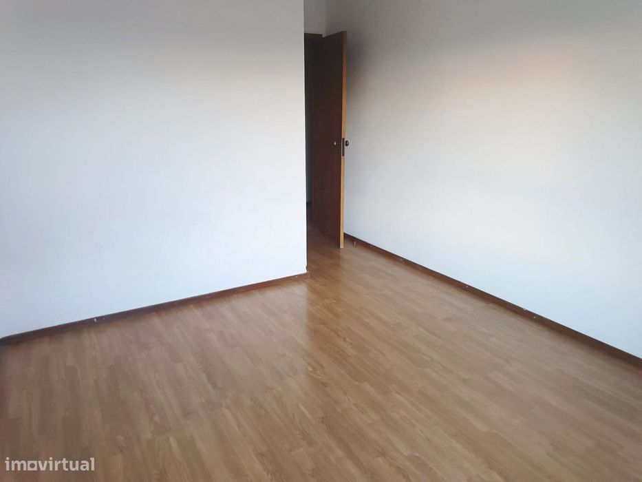 Apartamento T1 em Coimbra (Urb. Loreto)