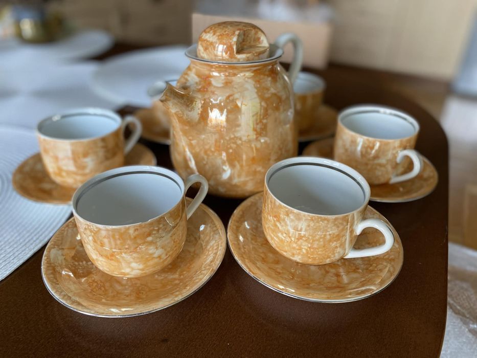 Zestaw porcelanowy na 6 osób