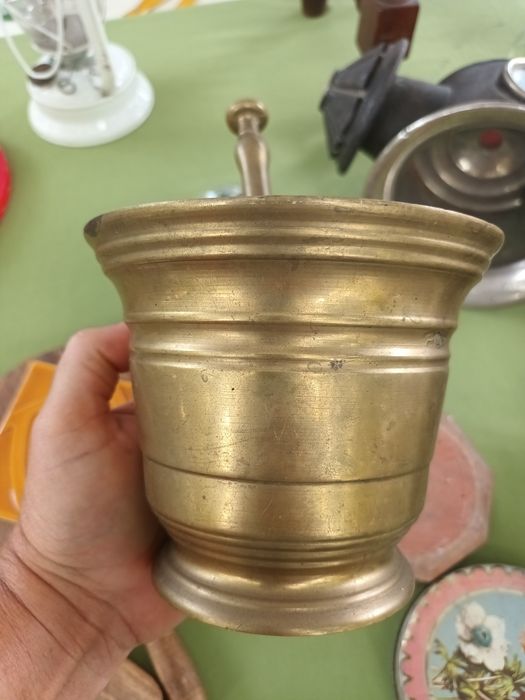 almofariz e pilão antigos