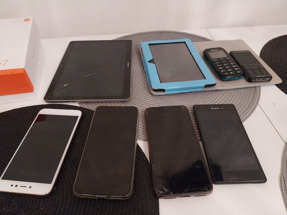 Telefony i tablety