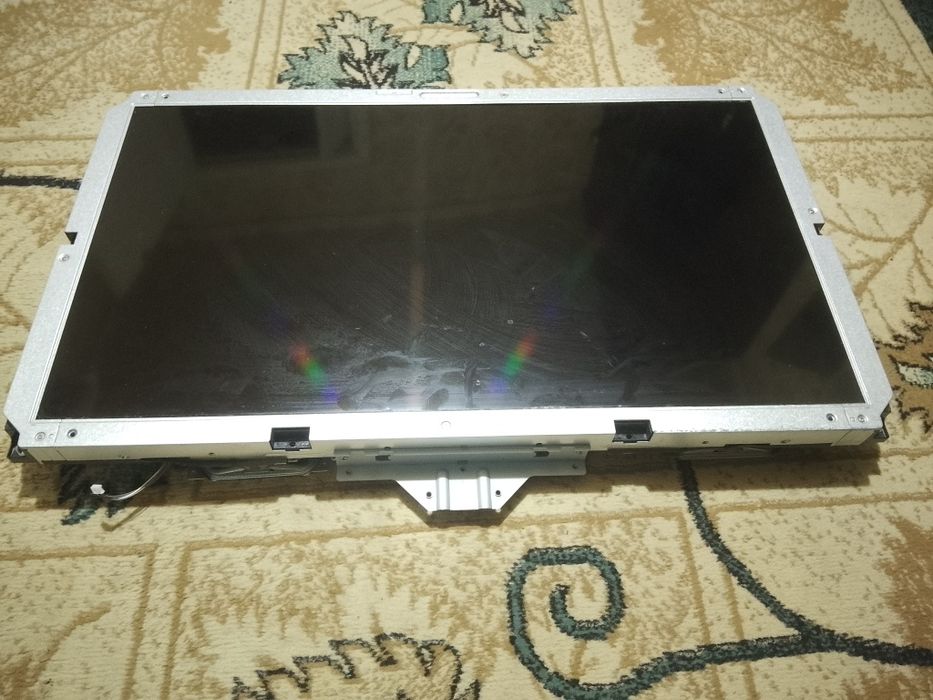 Toshiba 32HV10G (Телевізор на запчастини)