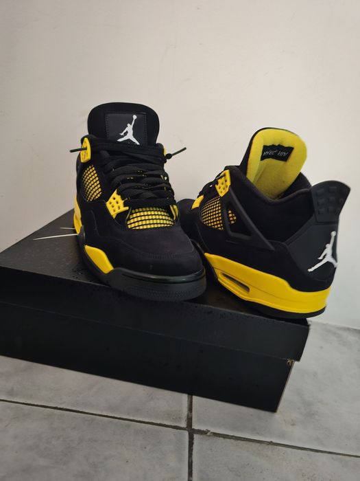 Air jordan 4 thunder