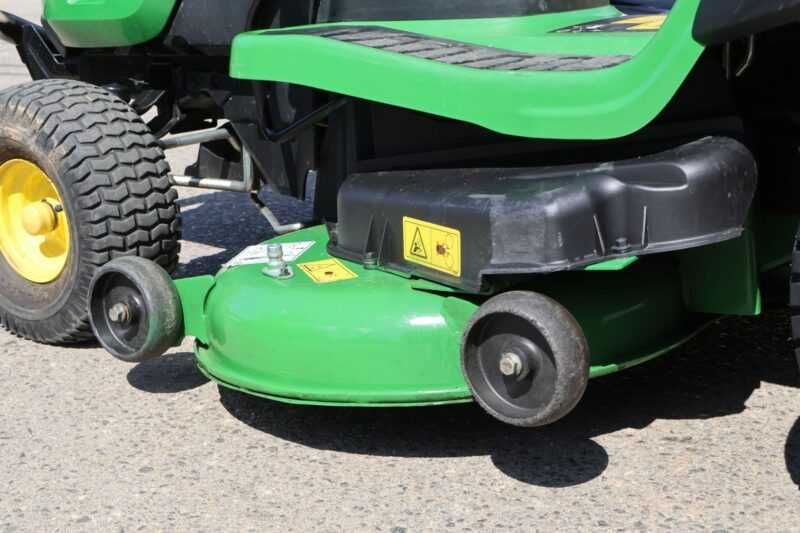 Minitrator corta-relvas X167R