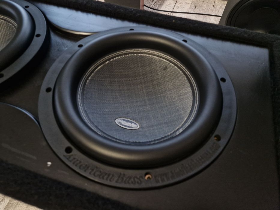 Сабвуфер American Bass 1000-2000 Вт.