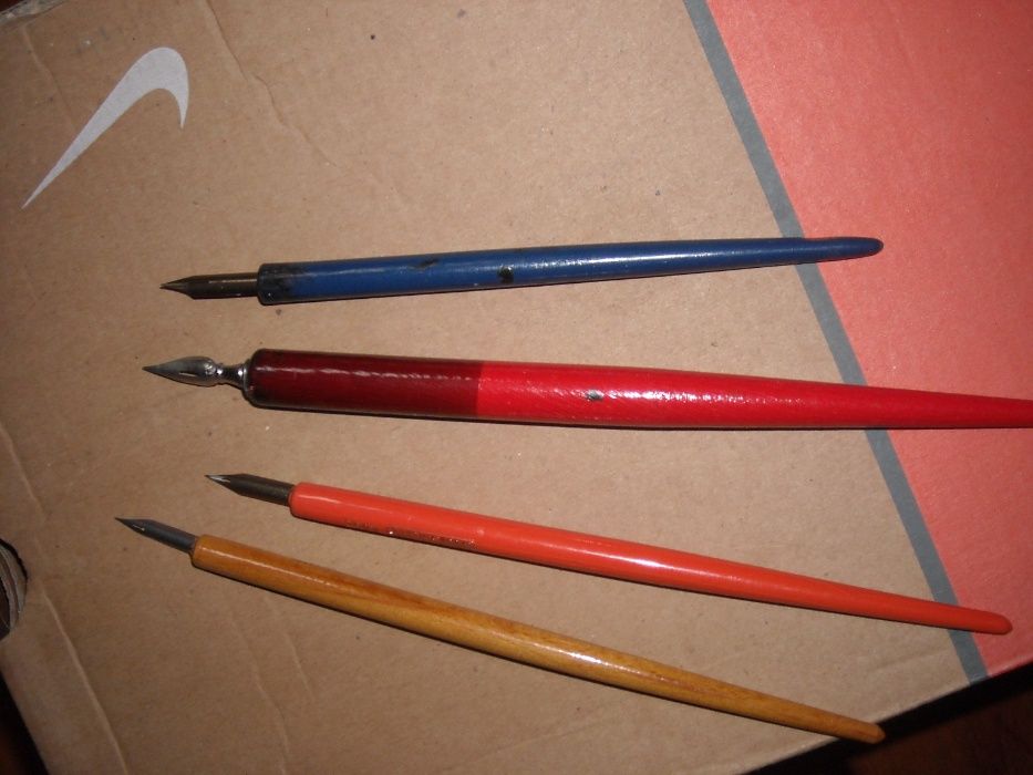 Large collection of nibs and fountain pens