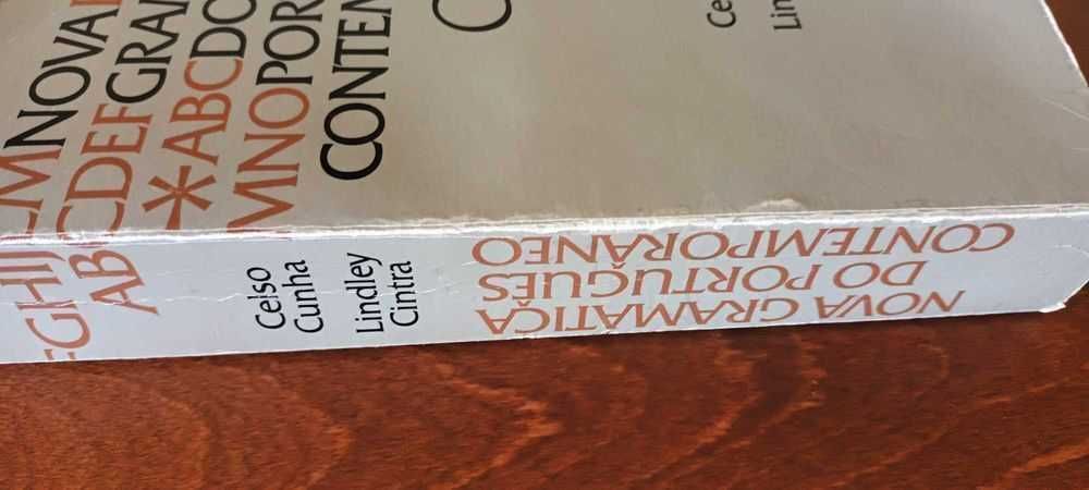 Gramática de Português Contemporâneo