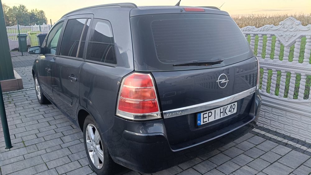 Opel Zafira B 1.9cdti 150koni Automat