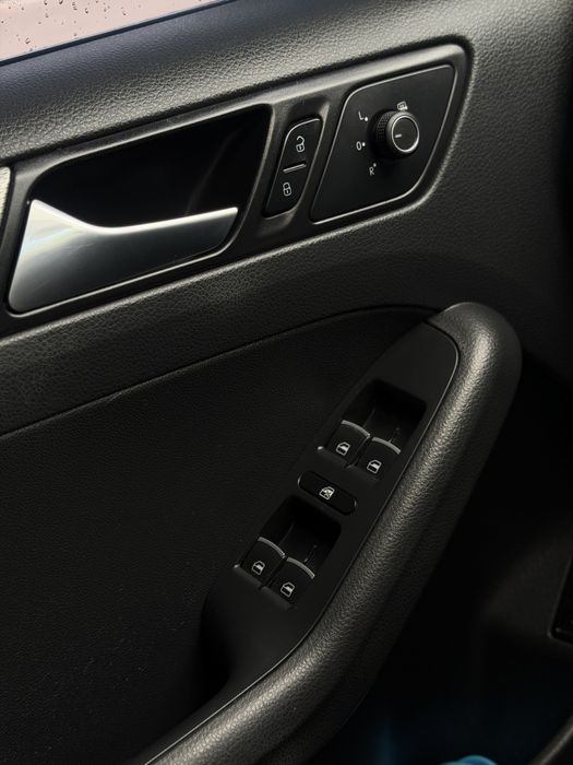 Volkswagen Jetta 2015