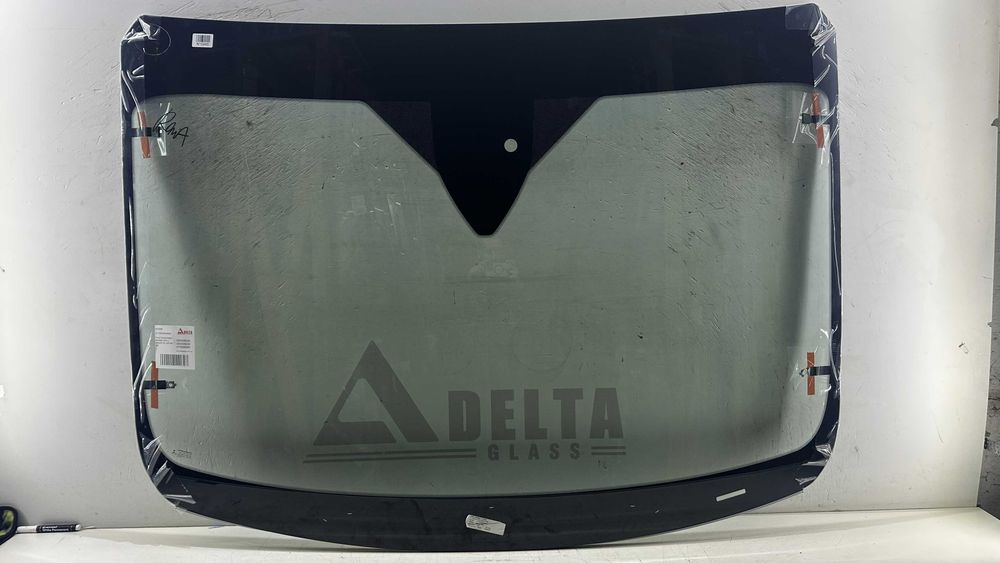 Ford Transit (високий) (2014-) - лобове скло, стекло лобовое