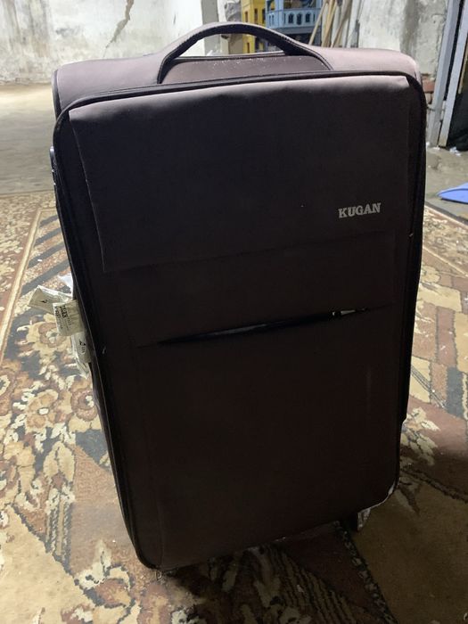 Продам вализу б/у