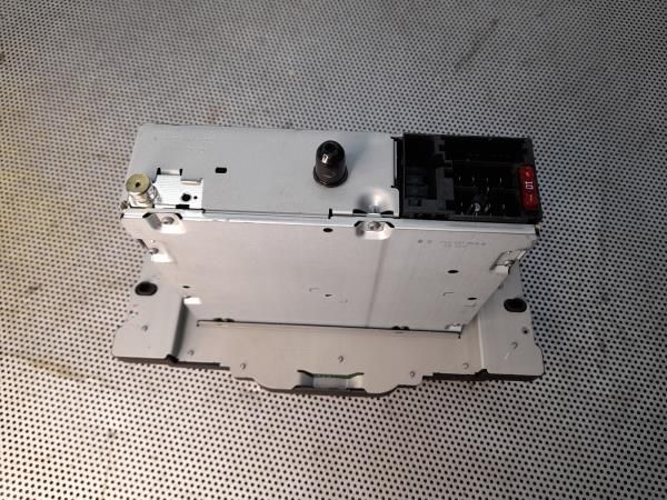 Rádio / auto-rádio ALFA ROMEO Giulietta (940_)