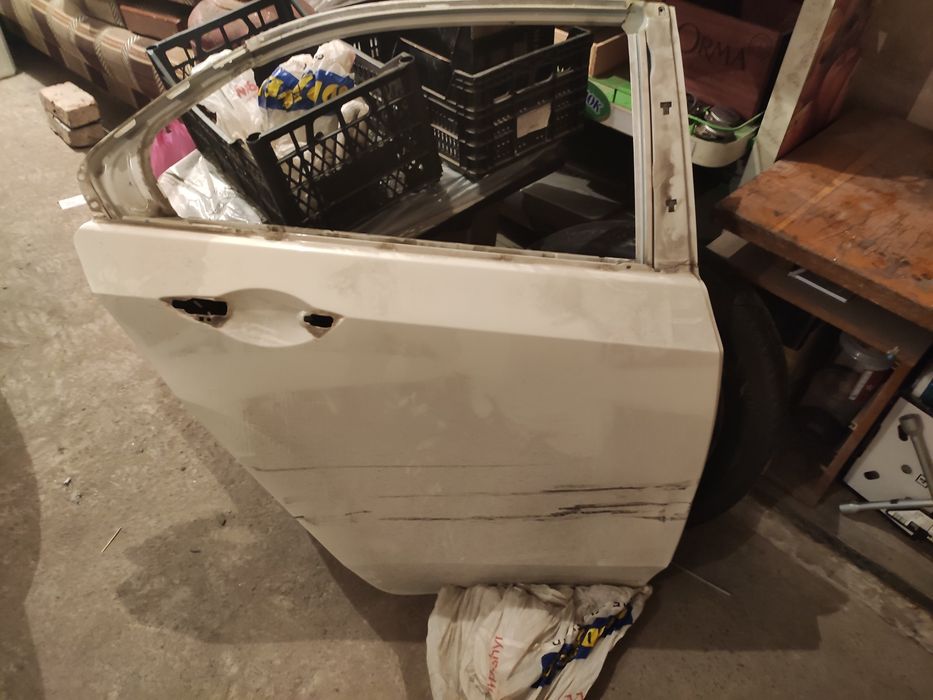 Двері Honda Accord 2008