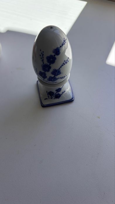 Salt and pepper sets482752365236725764