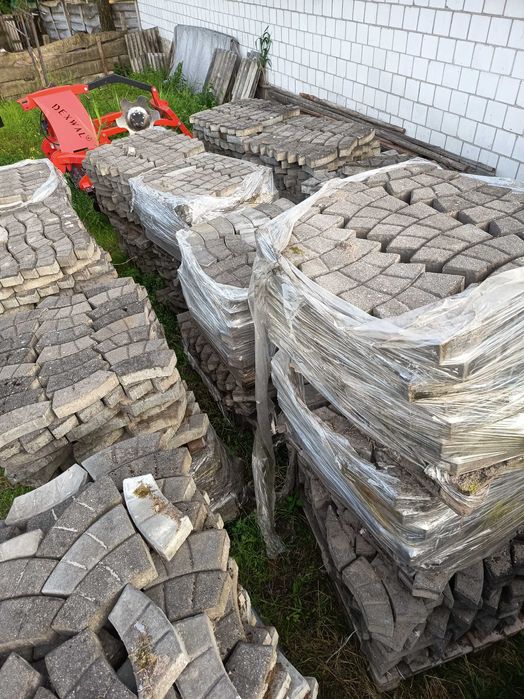 Kostka brukowa używana gruba