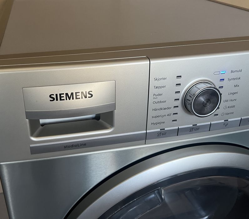 Сушка сірий металік сушильная машина Siemens IQ700 тепловий насос ідеальний стан компресорна