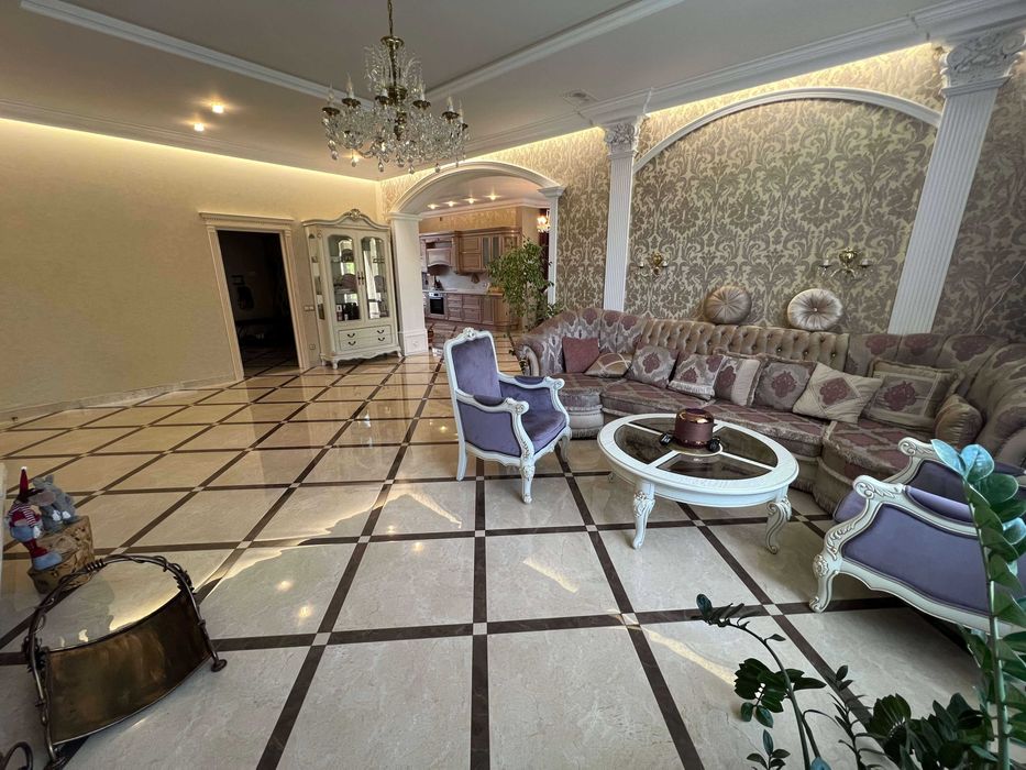 Продаж будинку в Міжріччі | Межречье, 1-а лінія до Десни.