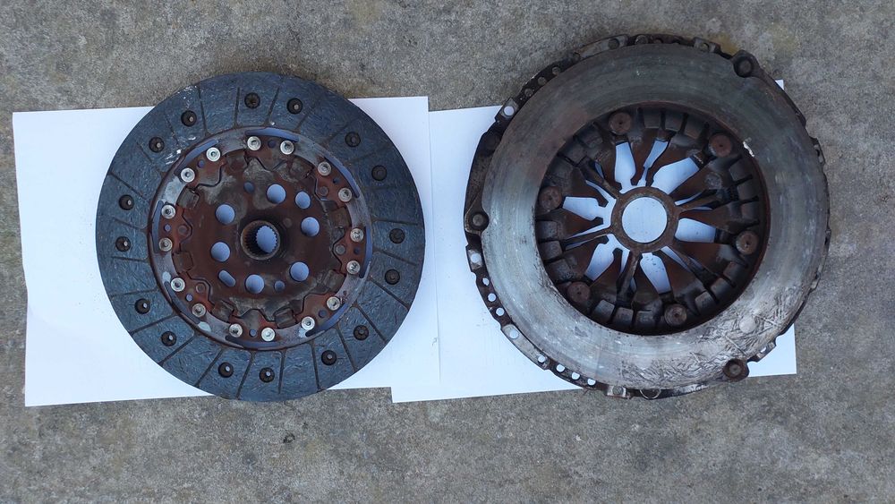 Продам комплект щеплення на гольф 5