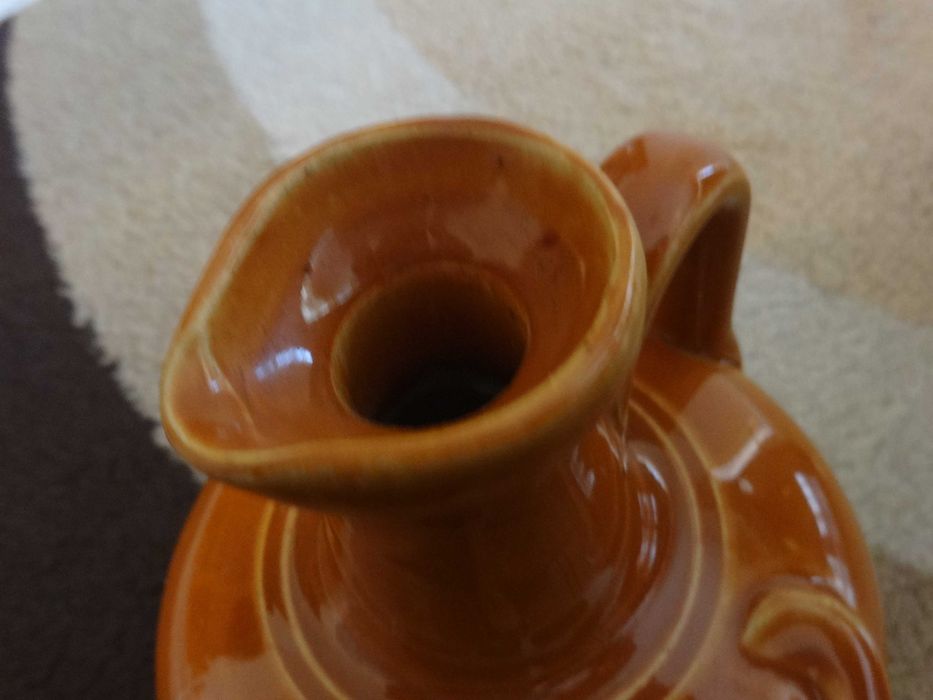 Garrafa Cerâmica Antiga whisky para coleção