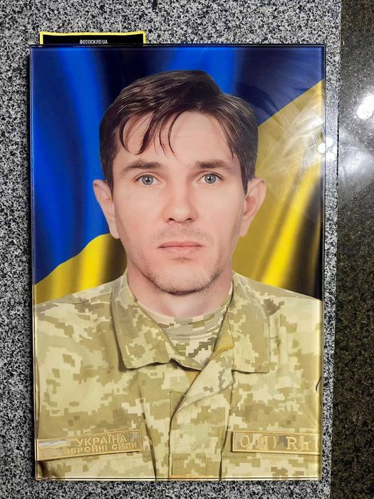 Фотоскло на памятник, фото в склі, тримплекс