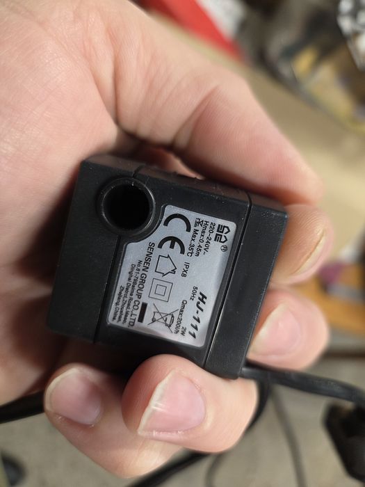 Mini pompka do akwarium